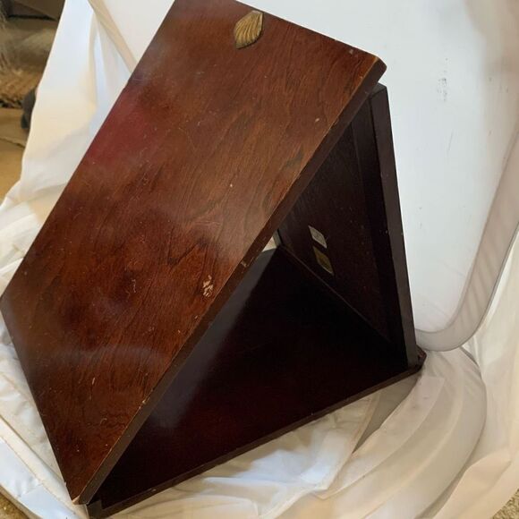 The Bombay Company Wooden Fold Up Vanity Mirror - Picture 6 of 7